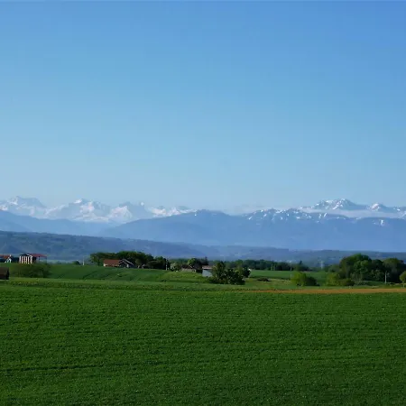 Maison Vue Pyrenees Oda ve Kahvaltı Sarraguzan